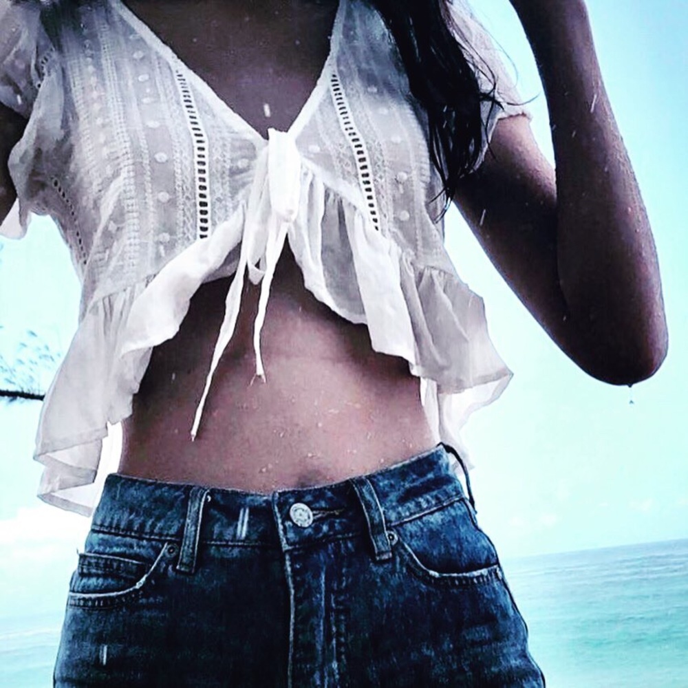Women's Summer Plunging V Neck Front Tie Crop Top